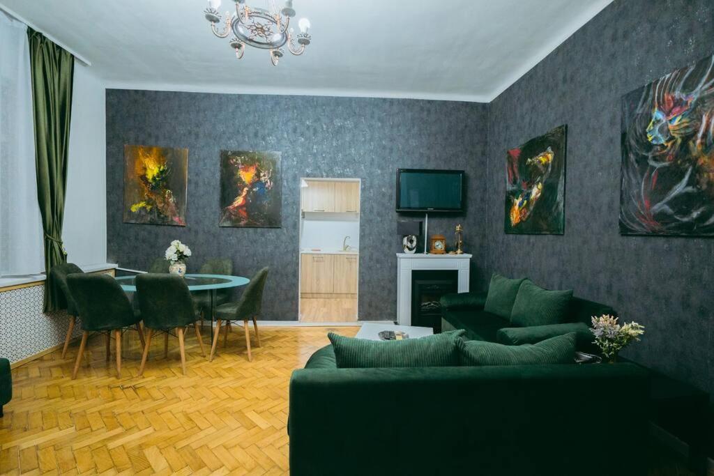 Apartamento House Of Art Bucarest Exterior foto